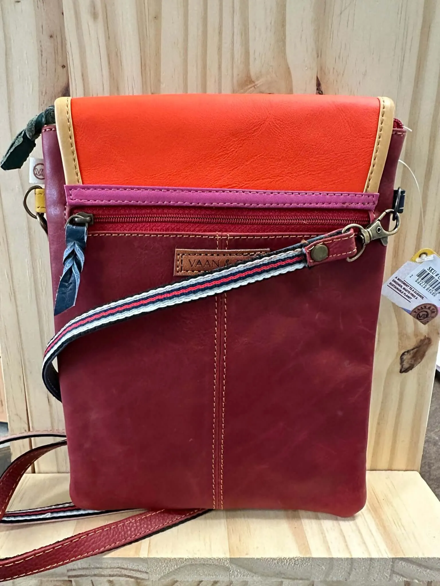 Brisk Noho Crossbody